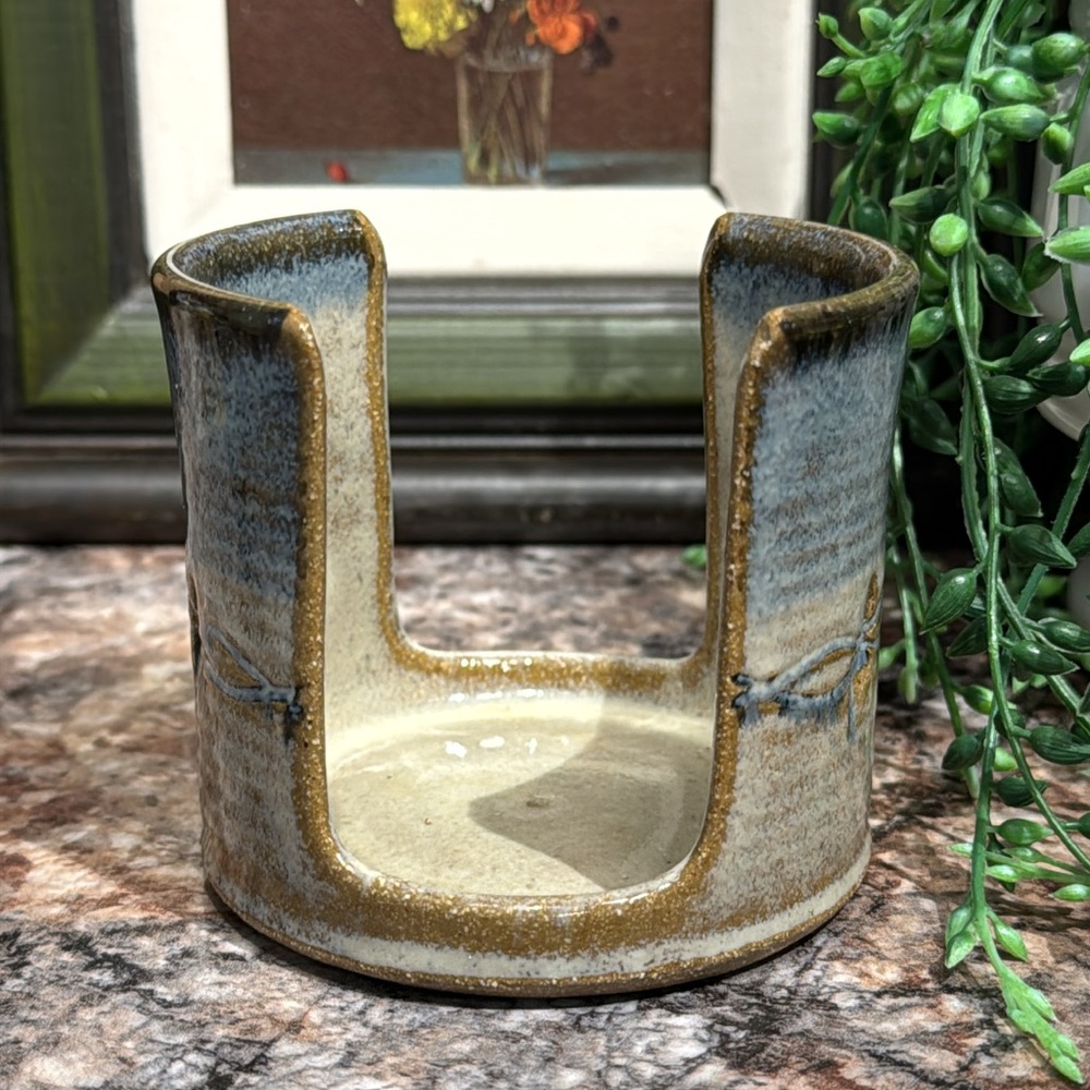 Pottery sponge holder - Picture 4 of 6